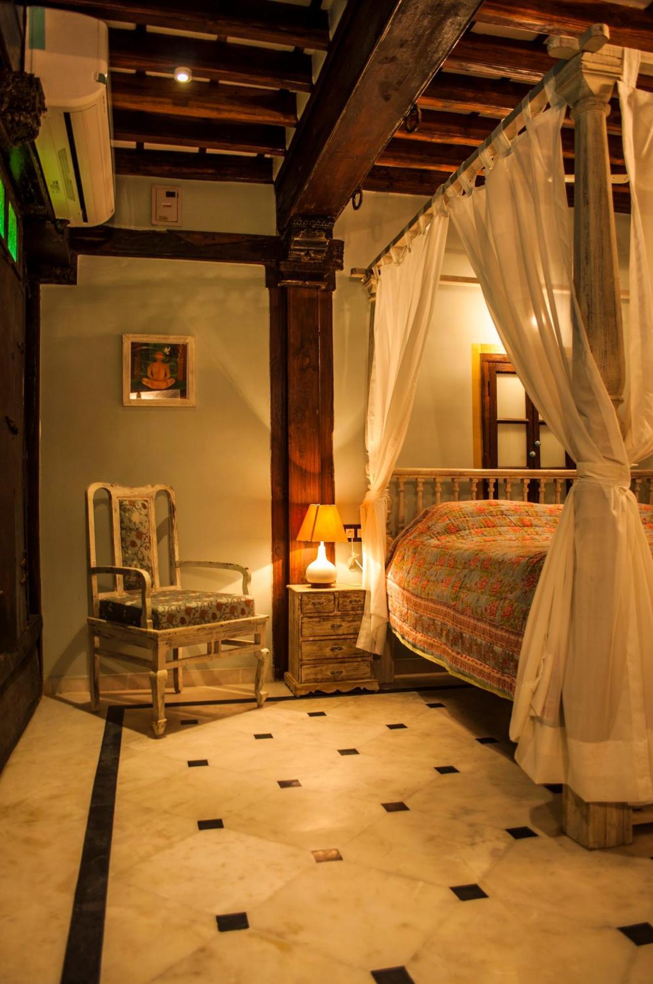 Hotel Dodhia Haveli Ahmedabad Exterior foto