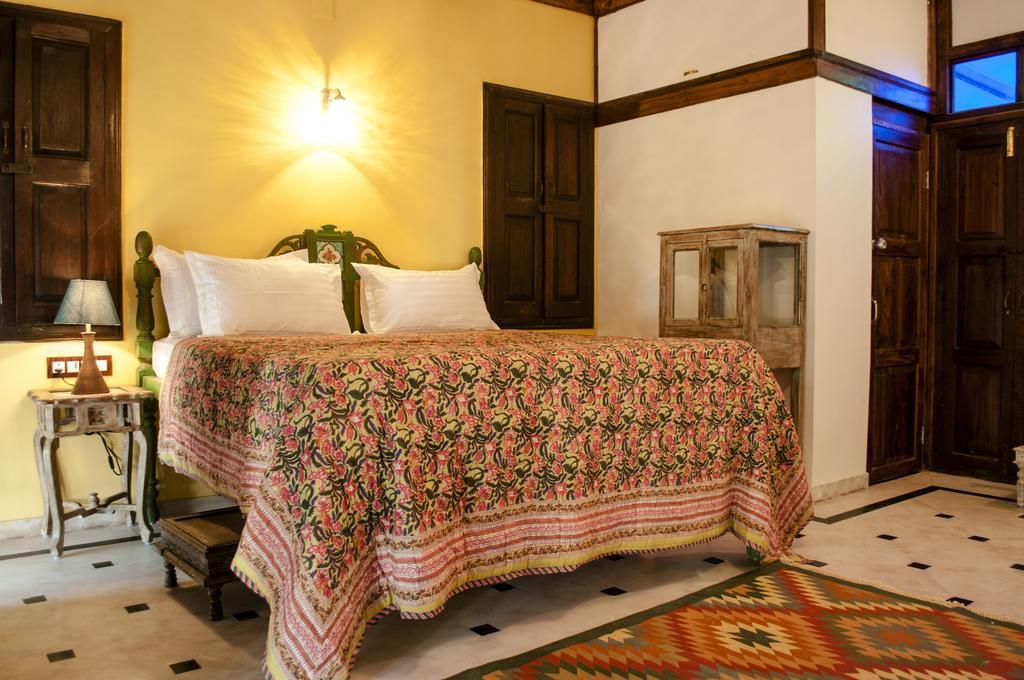Hotel Dodhia Haveli Ahmedabad Habitación foto