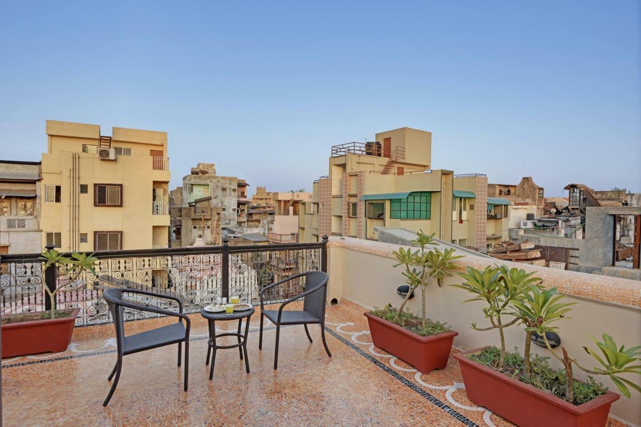 Hotel Dodhia Haveli Ahmedabad Exterior foto